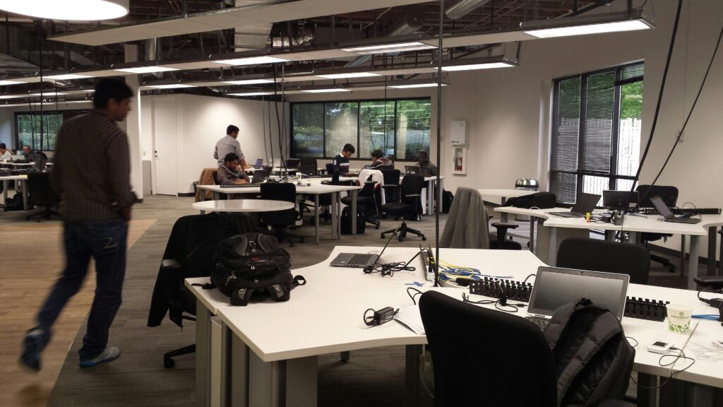 KI Recruiting & Human Touch im Büro: Smart Hiring und Recruiting Prozess optimieren mit Ethik im Recruiting